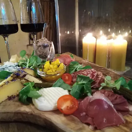 Bed & Breakfast Planches Et Plonk 3*