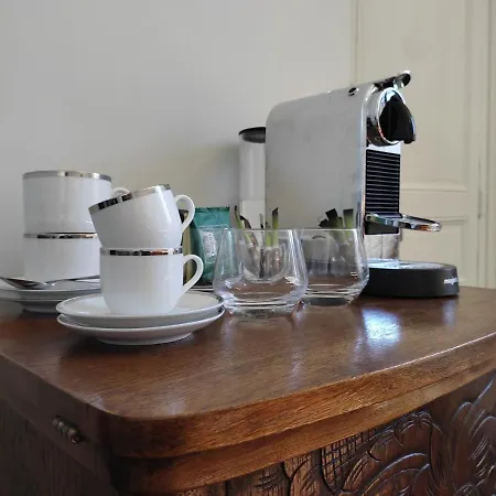 Bed & Breakfast Planches Et Plonk 3*