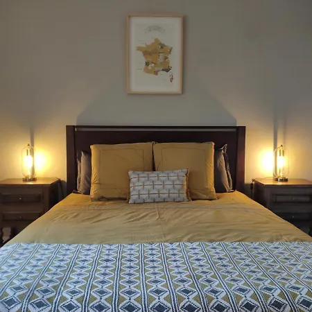 Planches Et Plonk Bed & Breakfast 3*