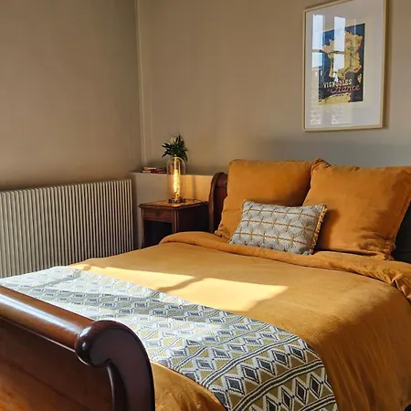 Planches Et Plonk Отель типа 