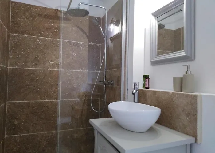 Planches Et Plonk 3*