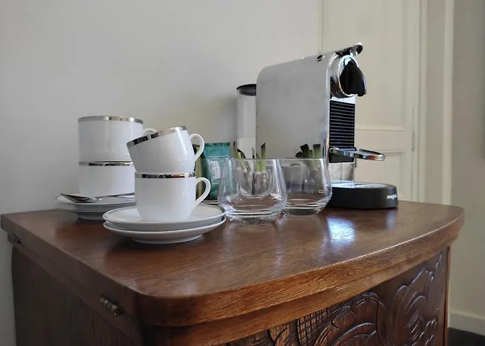 Oda ve Kahvaltı Planches Et Plonk 3*